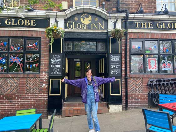 The Globe Inn Sheffield window murals by Jane Middleton Art