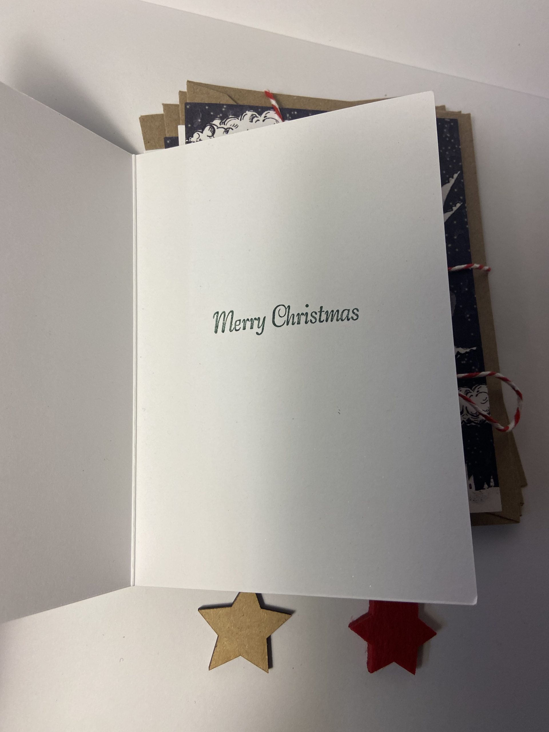 Angels Christmas card bundle of 4 - Image 4